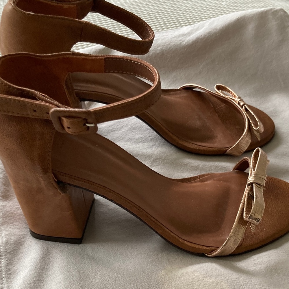 Hoss INTROPIA leather heels with bag - Picture 2 of 5